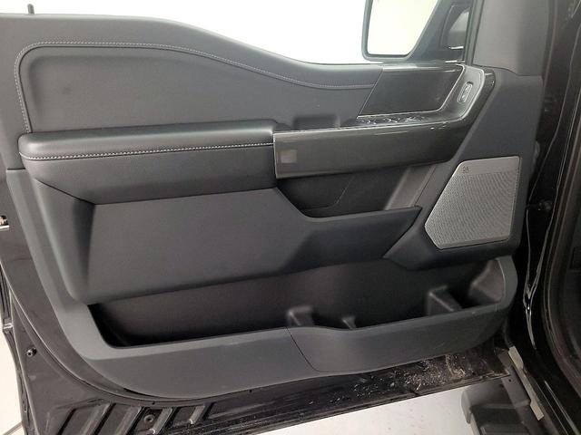 Photo of 2022 Black Ford F-150