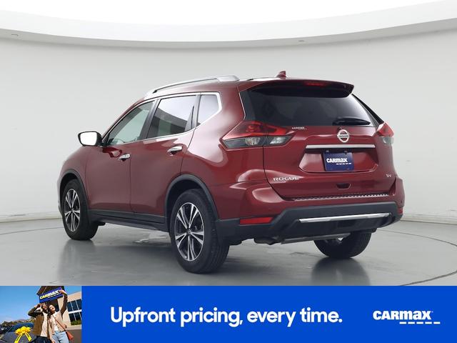 Photo of 2020 Red Nissan Rogue