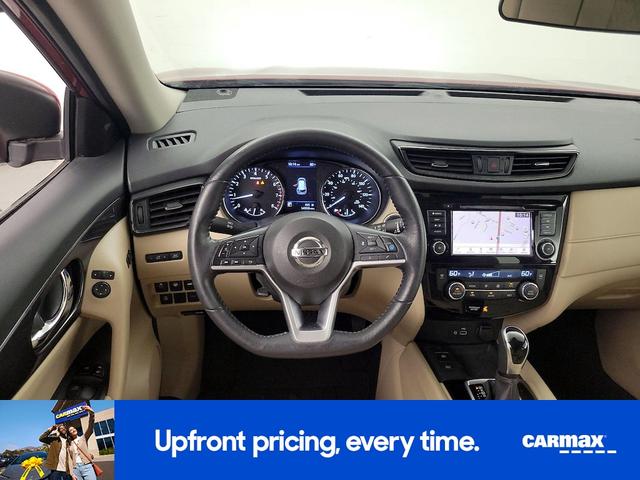 Photo of 2020 Red Nissan Rogue