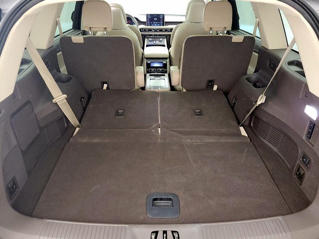 Photo of 2023 Black Lincoln Aviator