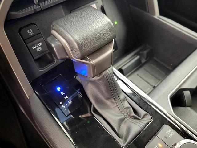 Photo of 2023 White Toyota Tundra