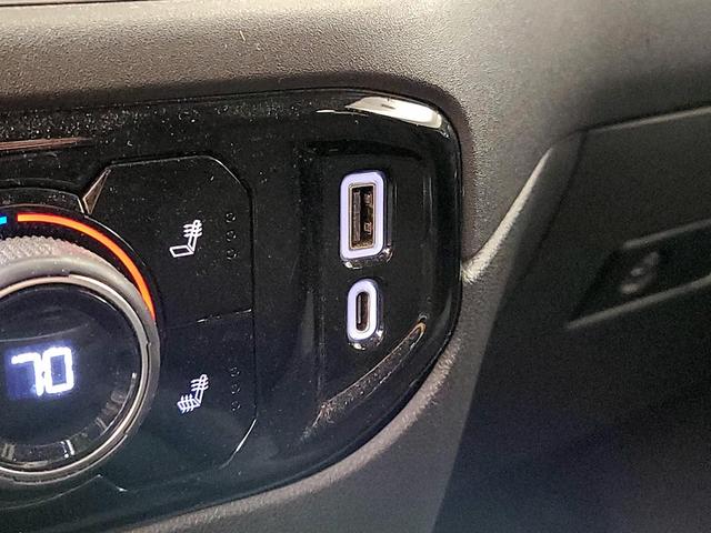 Photo of 2022 Gray Chevrolet Silverado 1500