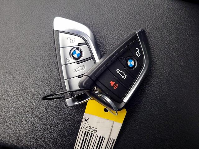 Photo of 2022 Black BMW X3