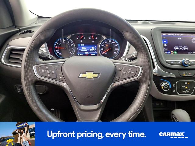Photo of 2023 White Chevrolet Equinox