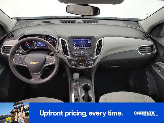 Photo of 2023 White Chevrolet Equinox