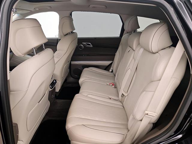 Photo of 2022 Black Genesis GV80