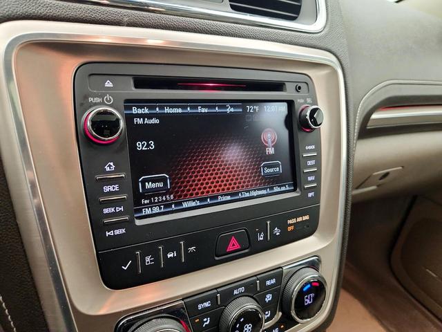 Photo of 2016 White GMC Acadia