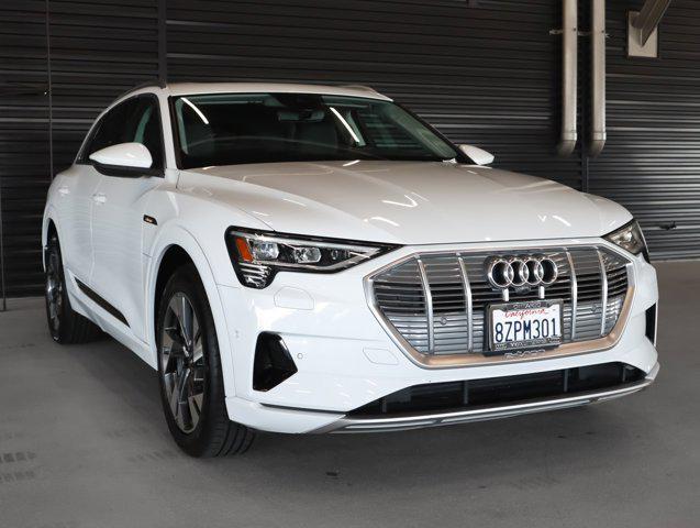 Photo of 2022 Glacier White Metallic Audi e-tron