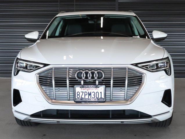 Photo of 2022 Glacier White Metallic Audi e-tron