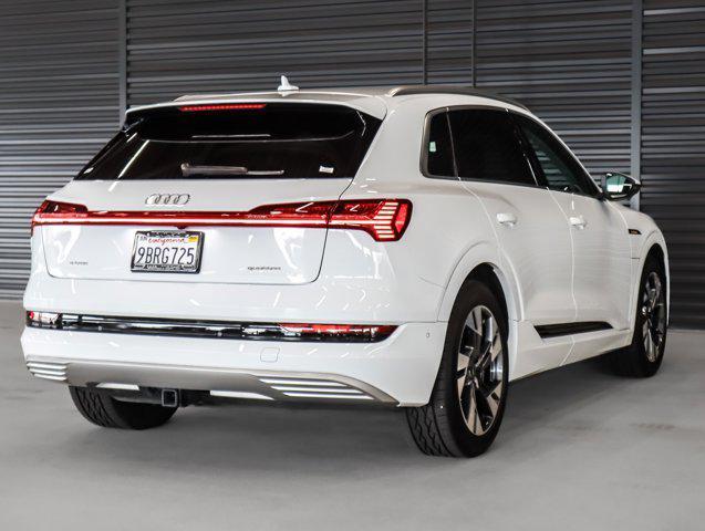 Photo of 2022 Glacier White Metallic Audi e-tron