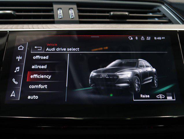 Photo of 2022 Glacier White Metallic Audi e-tron