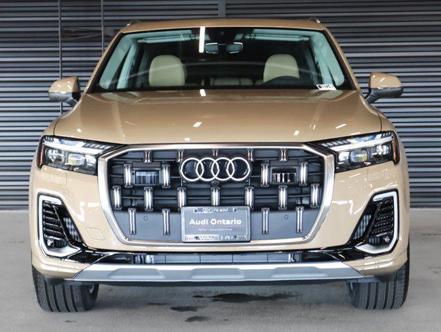 Photo of 2025 Sakhir Gold Metallic Audi Q7