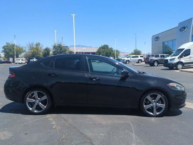 Photo of 2015 Pitch Black Clearcoat Dodge Dart