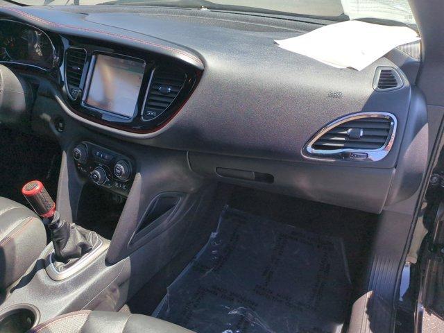 Photo of 2015 Pitch Black Clearcoat Dodge Dart