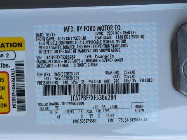 Photo of 2015 Oxford White Ford Mustang