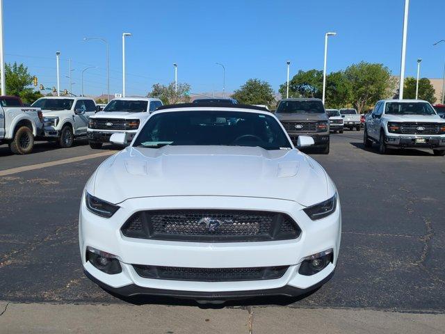 Photo of 2015 Oxford White Ford Mustang