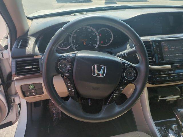 Photo of 2017 White Honda Accord