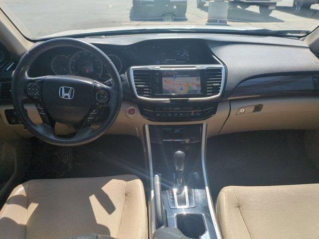 Photo of 2017 White Honda Accord