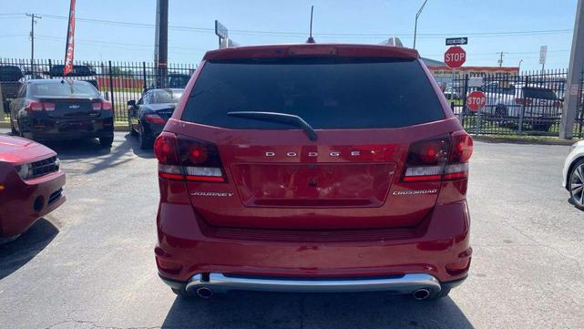 Photo of 2015 Redline 2 Coat Pearl Dodge Journey