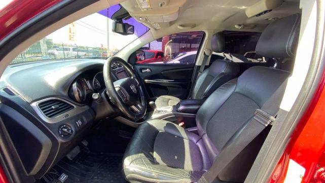 Photo of 2015 Redline 2 Coat Pearl Dodge Journey