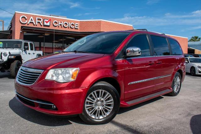 2014 Chrysler Town & Country