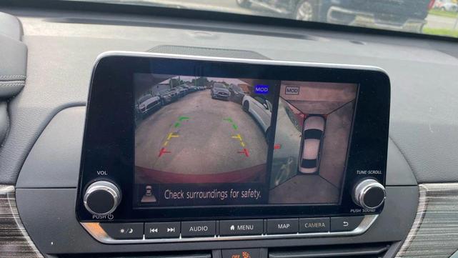 Photo of 2019 Scarlet Ember Tintcoat Nissan Altima