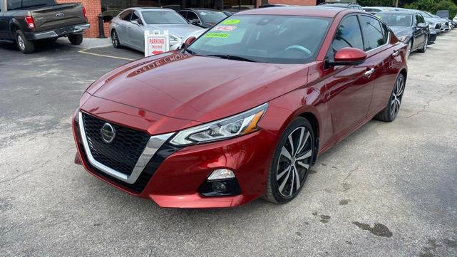 Photo of 2019 Scarlet Ember Tintcoat Nissan Altima