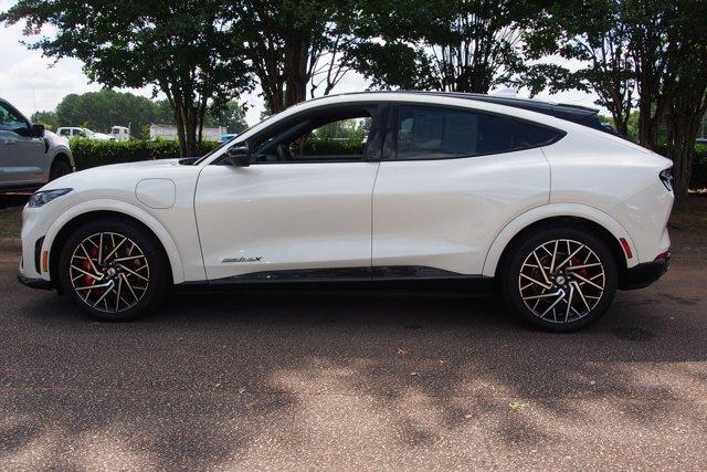 Photo of 2021 STAR WHITE MET TRI-COAT Ford Mustang Mach-E