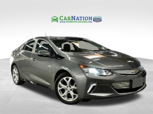 Photo of 2017 Heather Gray Metallic Chevrolet Volt