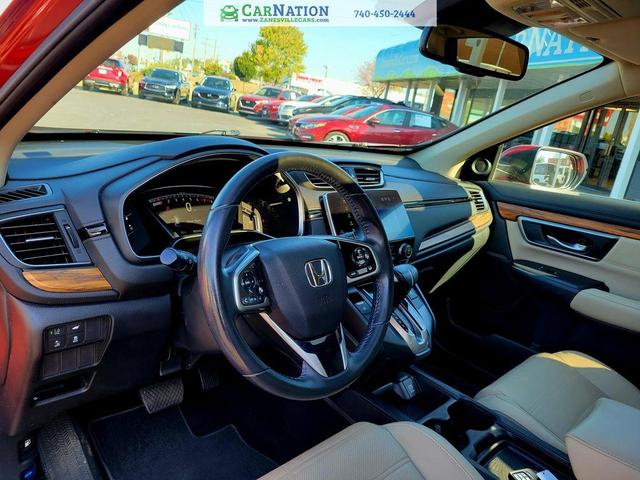 Photo of 2019 Molten Lava Pearl Honda CR-V