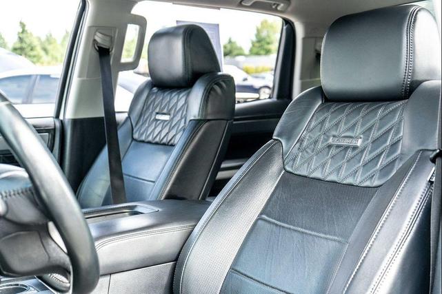 Photo of 2018 Super White Toyota Tundra