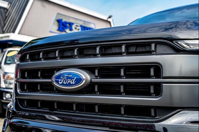 Photo of 2022 Agate Black Metallic Ford F-150
