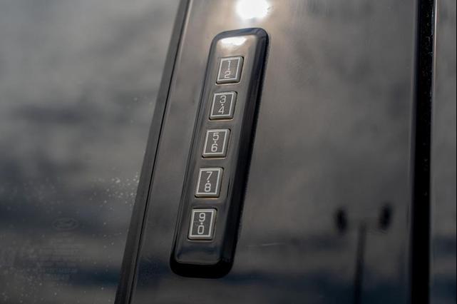 Photo of 2022 Agate Black Metallic Ford F-150