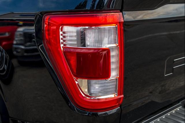 Photo of 2022 Agate Black Metallic Ford F-150