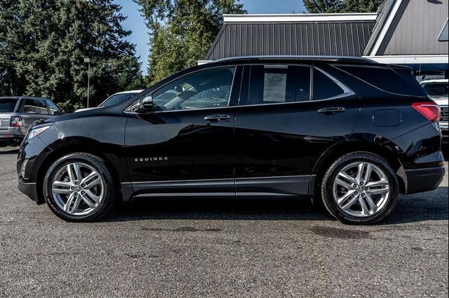 Photo of 2020 Mosaic Black Metallic Chevrolet Equinox