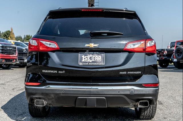 Photo of 2020 Mosaic Black Metallic Chevrolet Equinox