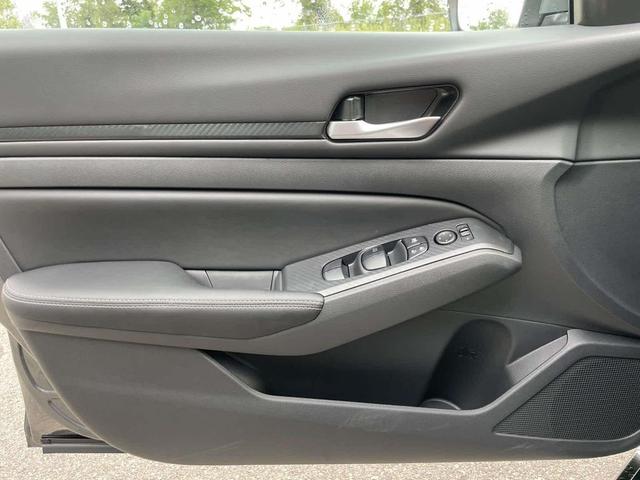 Photo of 2025 Gun Metallic Nissan Altima