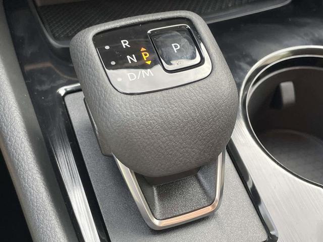Photo of 2026 Super Black Nissan Rogue