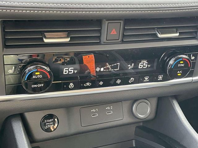 Photo of 2026 Super Black Nissan Rogue