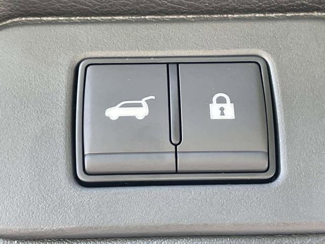 Photo of 2026 Super Black Nissan Rogue