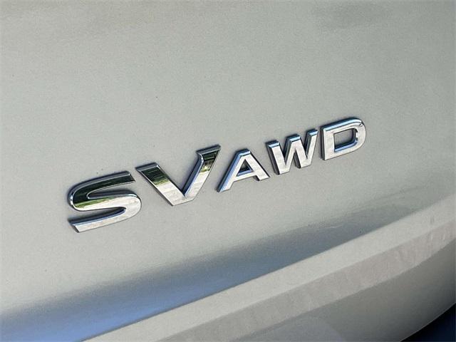 Photo of 2022 Silver Nissan Rogue