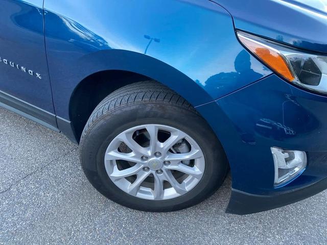 Photo of 2019 Pacific Blue Metallic Chevrolet Equinox