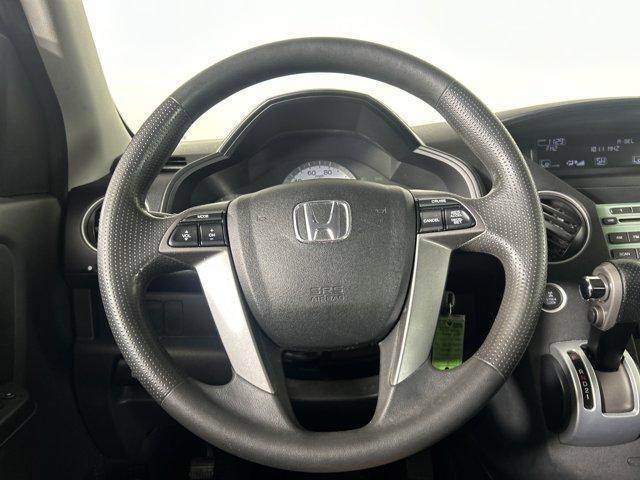 Photo of 2011 Gray Honda Pilot