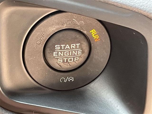 Photo of 2024 Bright White Clearcoat Jeep Wrangler