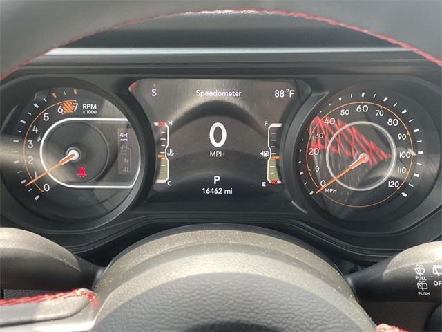 Photo of 2024 Bright White Clearcoat Jeep Wrangler