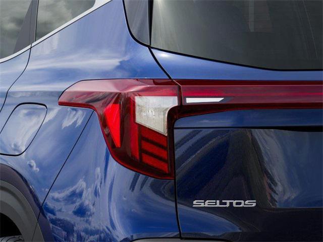 Photo of 2026 Blue Kia Seltos