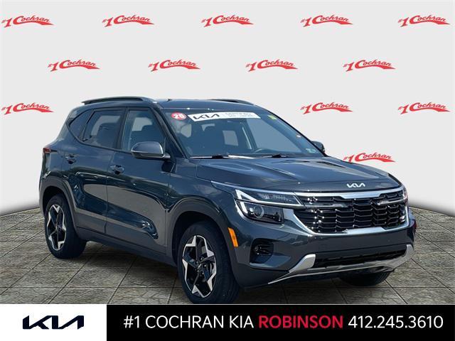 Photo of 2025 Gravity Gray Kia Seltos