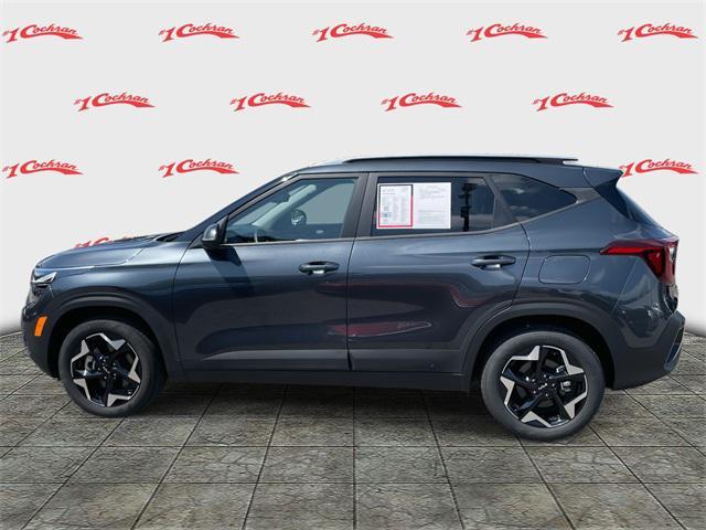 Photo of 2025 Gravity Gray Kia Seltos