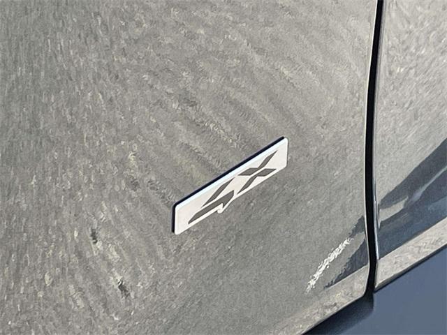 Photo of 2025 Gravity Gray Kia Seltos