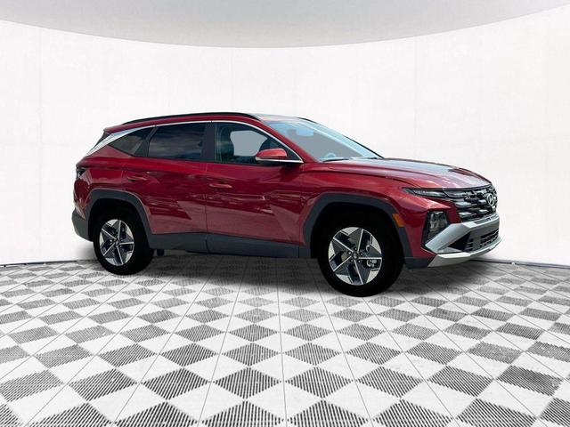 Photo of 2025 Red Hyundai TUCSON
